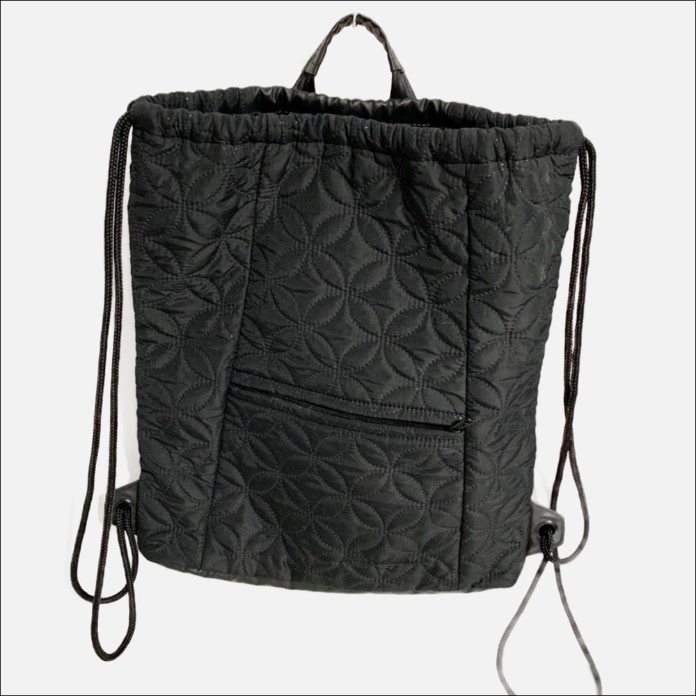 Unbranded Black ⚫️ Quilted Daisy Fabric and Faux Leather Fully Lined String Bag